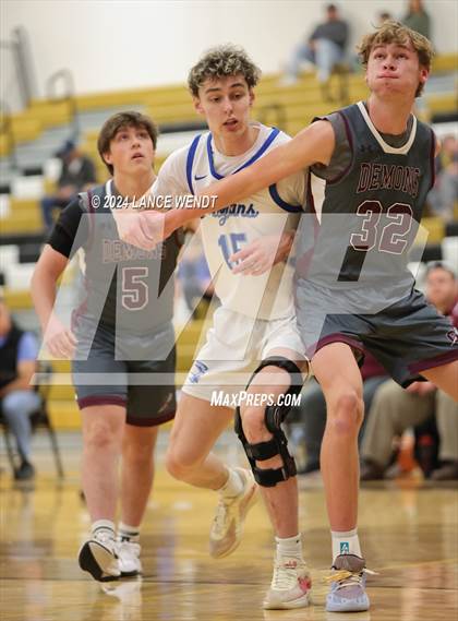 Thumbnail 1 in Golden vs. Longmont photogallery.