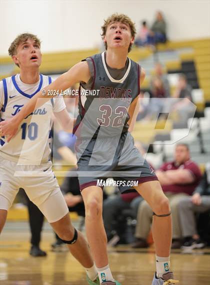 Thumbnail 3 in Golden vs. Longmont photogallery.