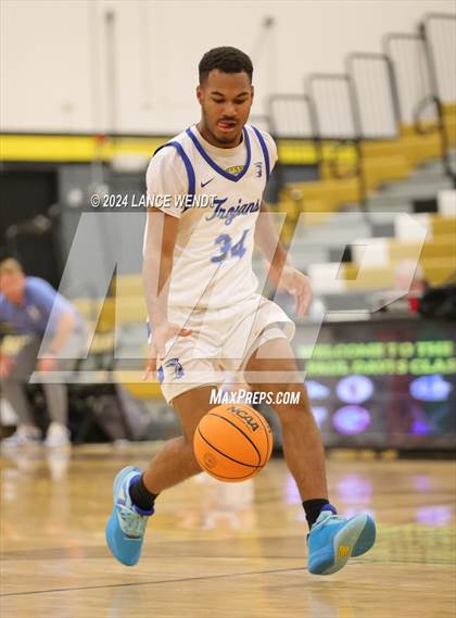 Thumbnail 2 in Golden vs. Longmont photogallery.