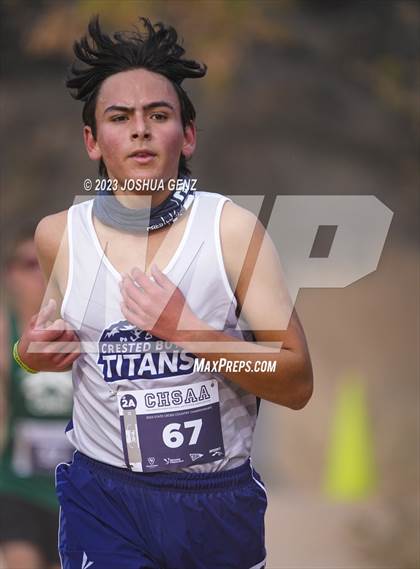 Thumbnail 2 in CHSAA 2A Cross Country Final photogallery.