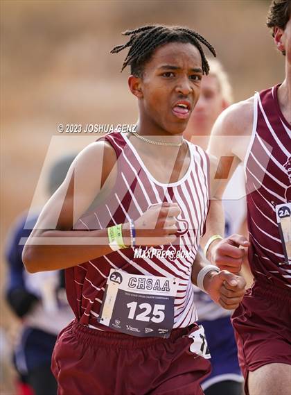Thumbnail 2 in CHSAA 2A Cross Country Final photogallery.