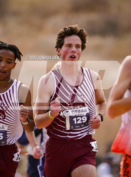 Thumbnail 1 in CHSAA 2A Cross Country Final photogallery.