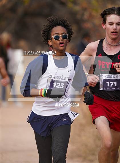 Thumbnail 2 in CHSAA 2A Cross Country Final photogallery.