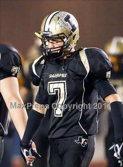 Thumbnail 3 in Foster vs. Friendswood (4A Region 3 Bi-District Playoffs) photogallery.