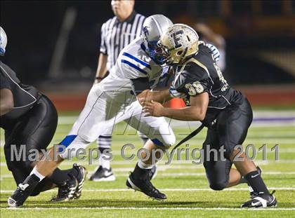 Thumbnail 2 in Foster vs. Friendswood (4A Region 3 Bi-District Playoffs) photogallery.
