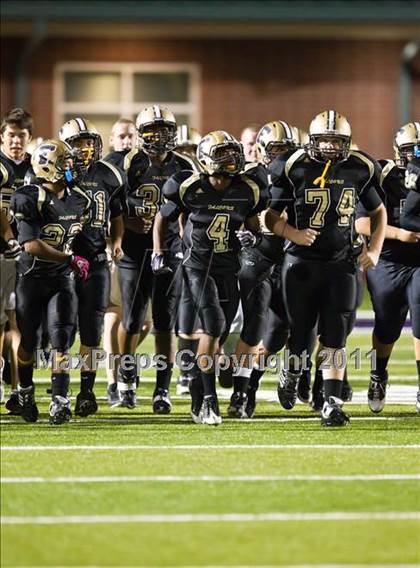Thumbnail 2 in Foster vs. Friendswood (4A Region 3 Bi-District Playoffs) photogallery.