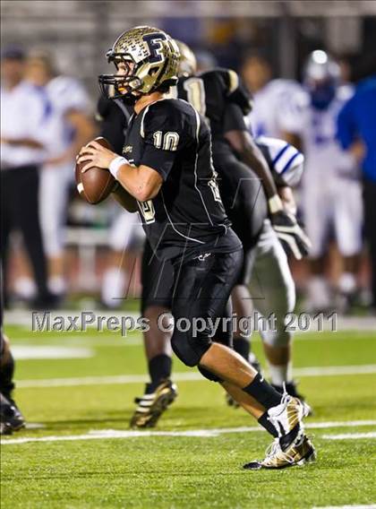 Thumbnail 1 in Foster vs. Friendswood (4A Region 3 Bi-District Playoffs) photogallery.