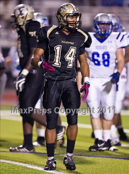 Thumbnail 1 in Foster vs. Friendswood (4A Region 3 Bi-District Playoffs) photogallery.
