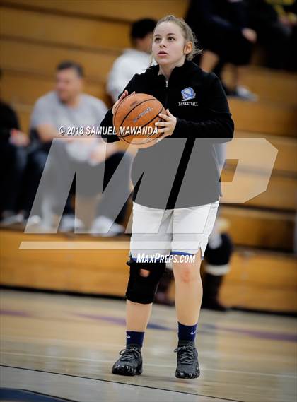 Thumbnail 3 in  Agoura vs  El Camino Real photogallery.