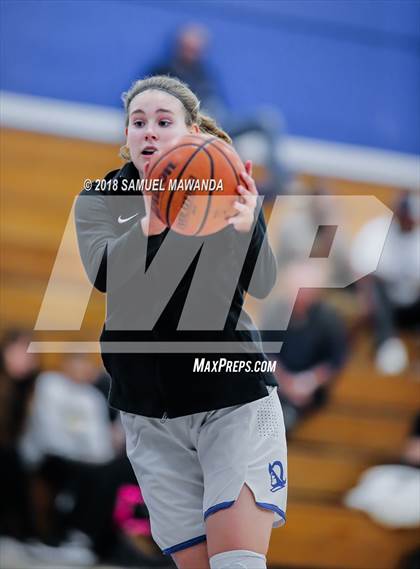 Thumbnail 1 in  Agoura vs  El Camino Real photogallery.