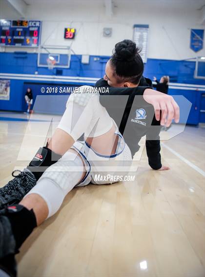 Thumbnail 1 in  Agoura vs  El Camino Real photogallery.