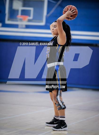 Thumbnail 2 in  Agoura vs  El Camino Real photogallery.