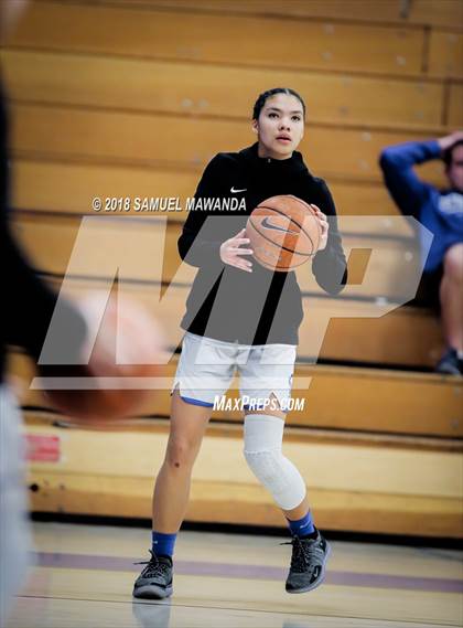 Thumbnail 2 in  Agoura vs  El Camino Real photogallery.