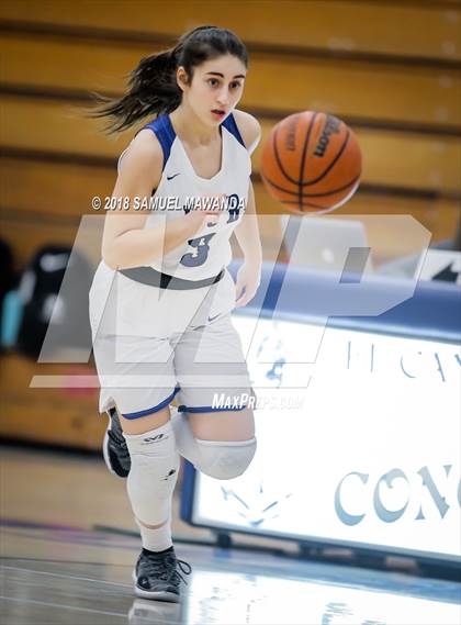 Thumbnail 2 in  Agoura vs  El Camino Real photogallery.