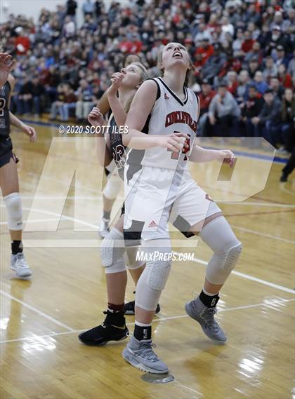 Thumbnail 1 in  Vinton County vs Circleville (OHSAA D2 District Playoff) photogallery.