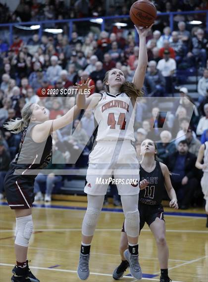 Thumbnail 1 in  Vinton County vs Circleville (OHSAA D2 District Playoff) photogallery.