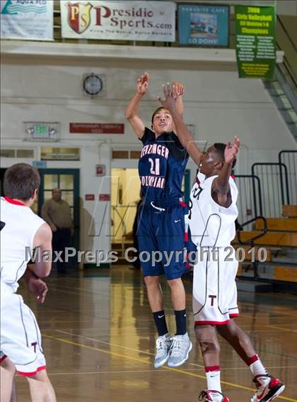 Thumbnail 1 in Leuzinger vs. Troy (Santa Barbara Holiday Classic Tournament) photogallery.