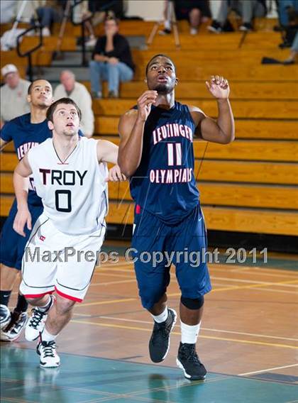 Thumbnail 1 in Leuzinger vs. Troy (Santa Barbara Holiday Classic Tournament) photogallery.