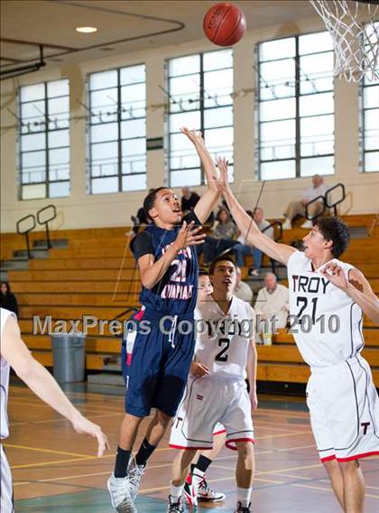 Thumbnail 1 in Leuzinger vs. Troy (Santa Barbara Holiday Classic Tournament) photogallery.