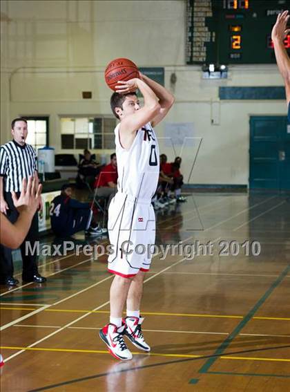 Thumbnail 1 in Leuzinger vs. Troy (Santa Barbara Holiday Classic Tournament) photogallery.