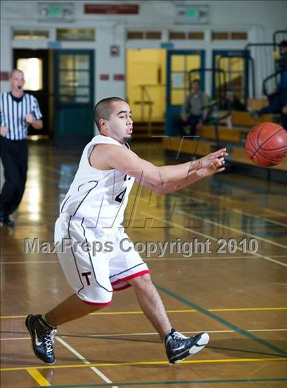 Thumbnail 1 in Leuzinger vs. Troy (Santa Barbara Holiday Classic Tournament) photogallery.