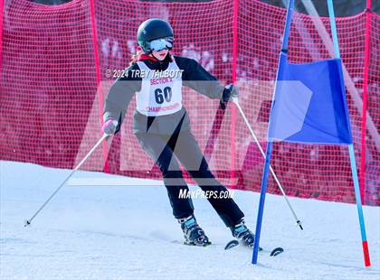Thumbnail 1 in NYSPHSAA Section V Class A & B Giant Slalom Final (Second Run) photogallery.