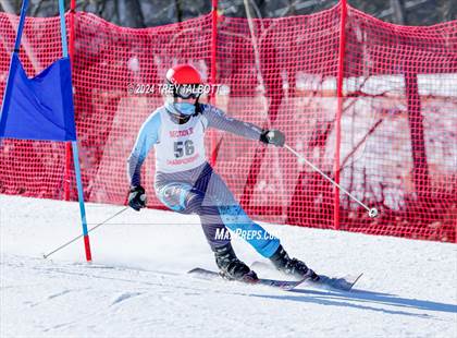 Thumbnail 1 in NYSPHSAA Section V Class A & B Giant Slalom Final (Second Run) photogallery.