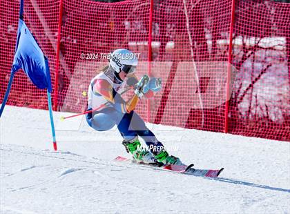 Thumbnail 1 in NYSPHSAA Section V Class A & B Giant Slalom Final (Second Run) photogallery.