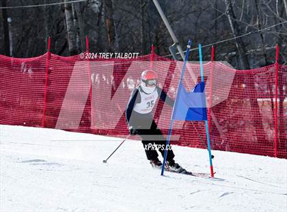 Thumbnail 3 in NYSPHSAA Section V Class A & B Giant Slalom Final (Second Run) photogallery.
