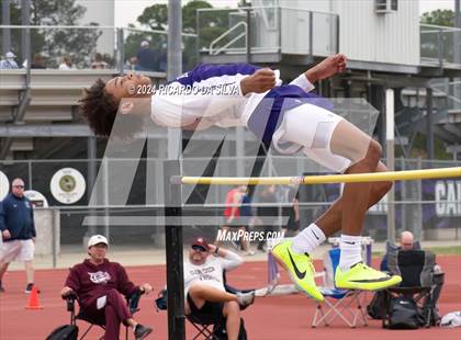 Thumbnail 3 in Cain Relays photogallery.