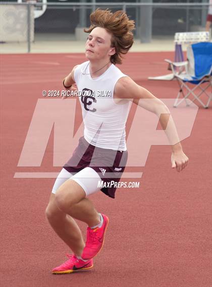 Thumbnail 1 in Cain Relays photogallery.