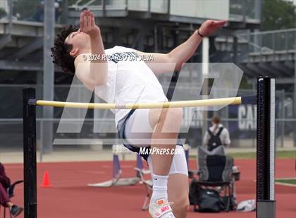 Thumbnail 3 in Cain Relays photogallery.