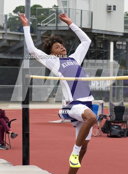 Thumbnail 3 in Cain Relays photogallery.