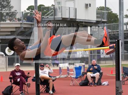 Thumbnail 2 in Cain Relays photogallery.