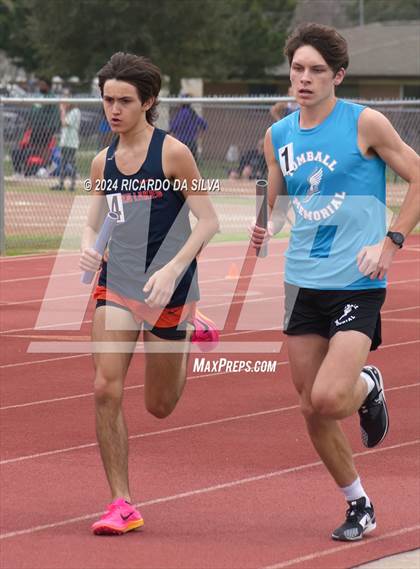 Thumbnail 2 in Cain Relays photogallery.