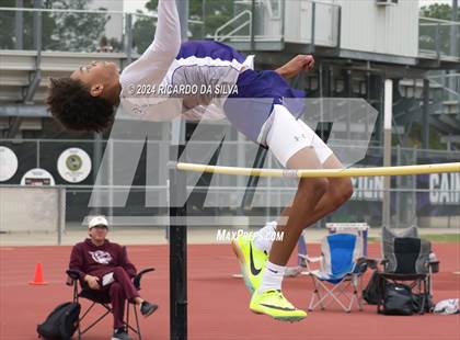 Thumbnail 1 in Cain Relays photogallery.