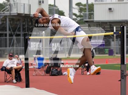 Thumbnail 1 in Cain Relays photogallery.