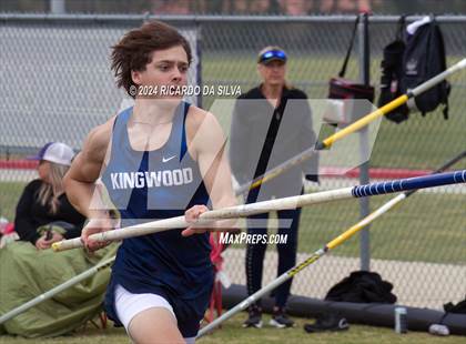 Thumbnail 1 in Cain Relays photogallery.