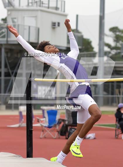 Thumbnail 3 in Cain Relays photogallery.