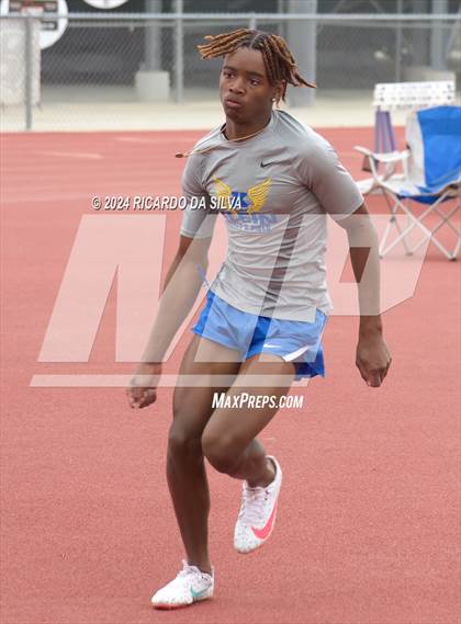 Thumbnail 1 in Cain Relays photogallery.