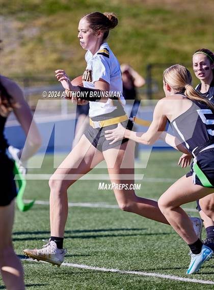 Thumbnail 3 in Hughson vs. Colfax (CIF SJS D4 Final) photogallery.