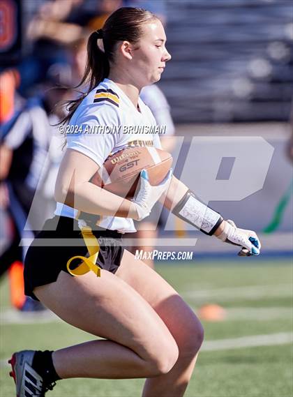 Thumbnail 2 in Hughson vs. Colfax (CIF SJS D4 Final) photogallery.