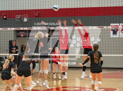 Thumbnail 1 in Grand Rapids @ North Branch photogallery.