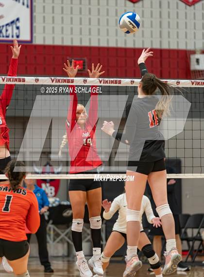 Thumbnail 1 in Grand Rapids @ North Branch photogallery.