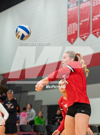 Thumbnail 3 in Grand Rapids @ North Branch photogallery.