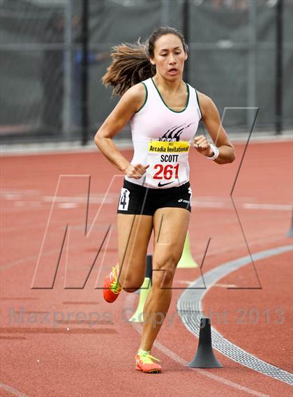 Thumbnail 1 in Arcadia Invitational (1 Mile Run) photogallery.