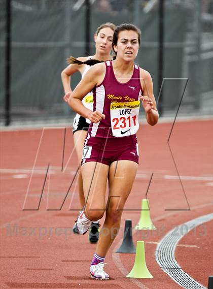 Thumbnail 1 in Arcadia Invitational (1 Mile Run) photogallery.