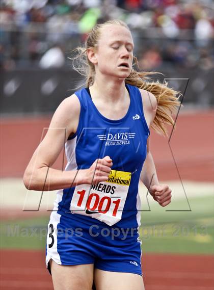 Thumbnail 2 in Arcadia Invitational (1 Mile Run) photogallery.