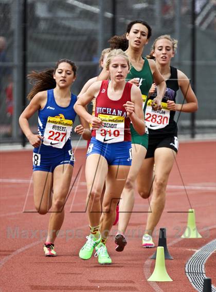 Thumbnail 2 in Arcadia Invitational (1 Mile Run) photogallery.