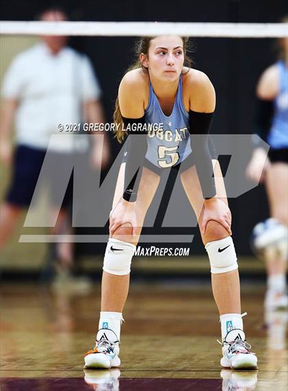 Thumbnail 1 in Byron Nelson vs Keller Central photogallery.